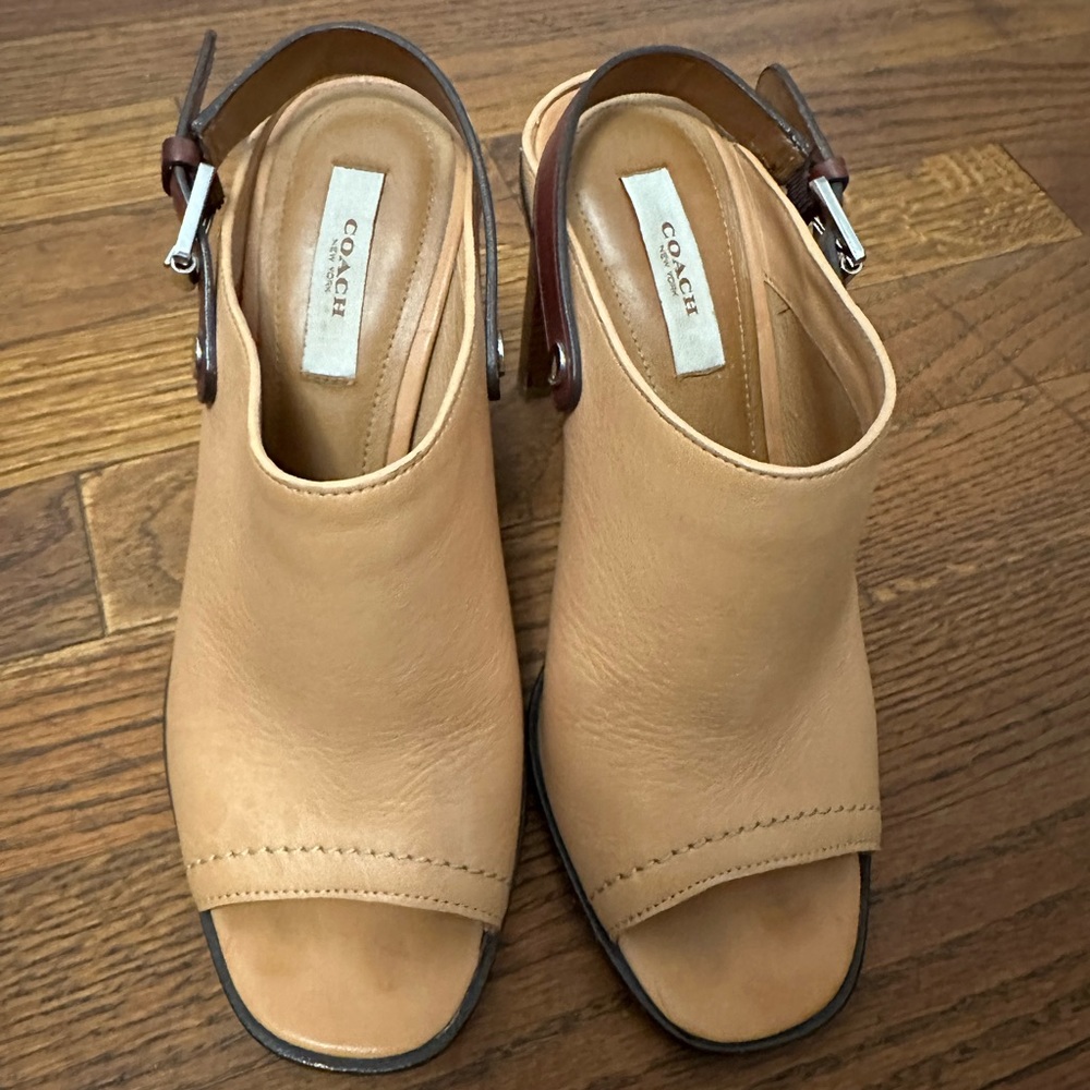Coach Women Mackenzie Leather Open Toe Casual Ankle Strap Tan Brown